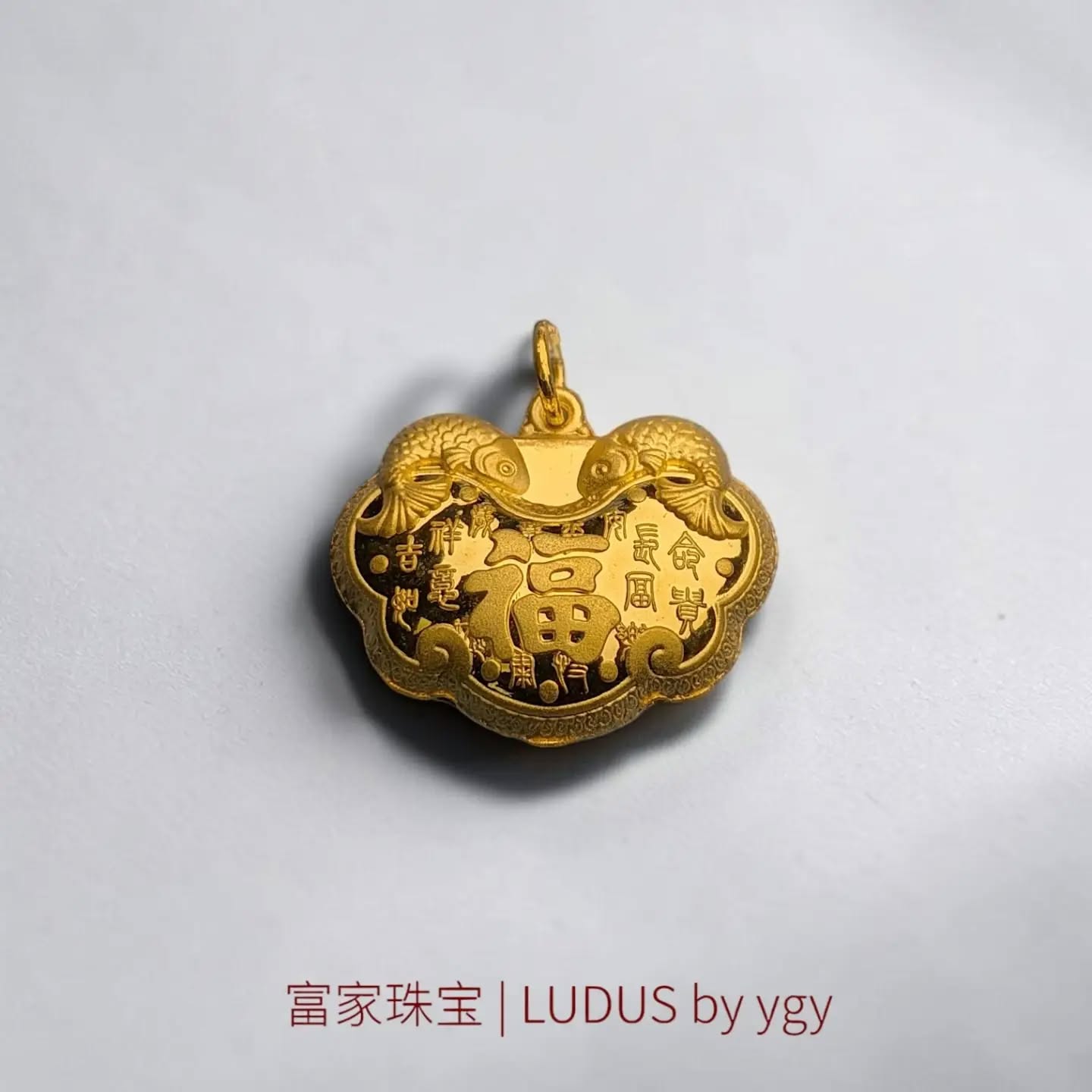 Elegant Gold Fortune Pendant