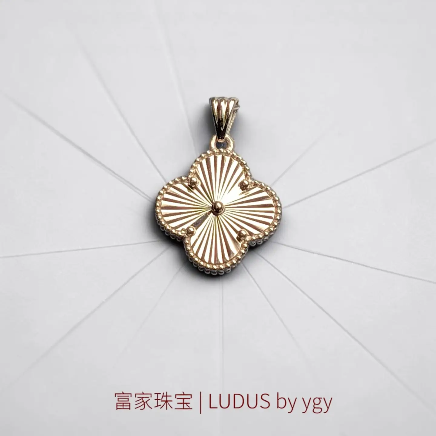 Platinum clover pendant