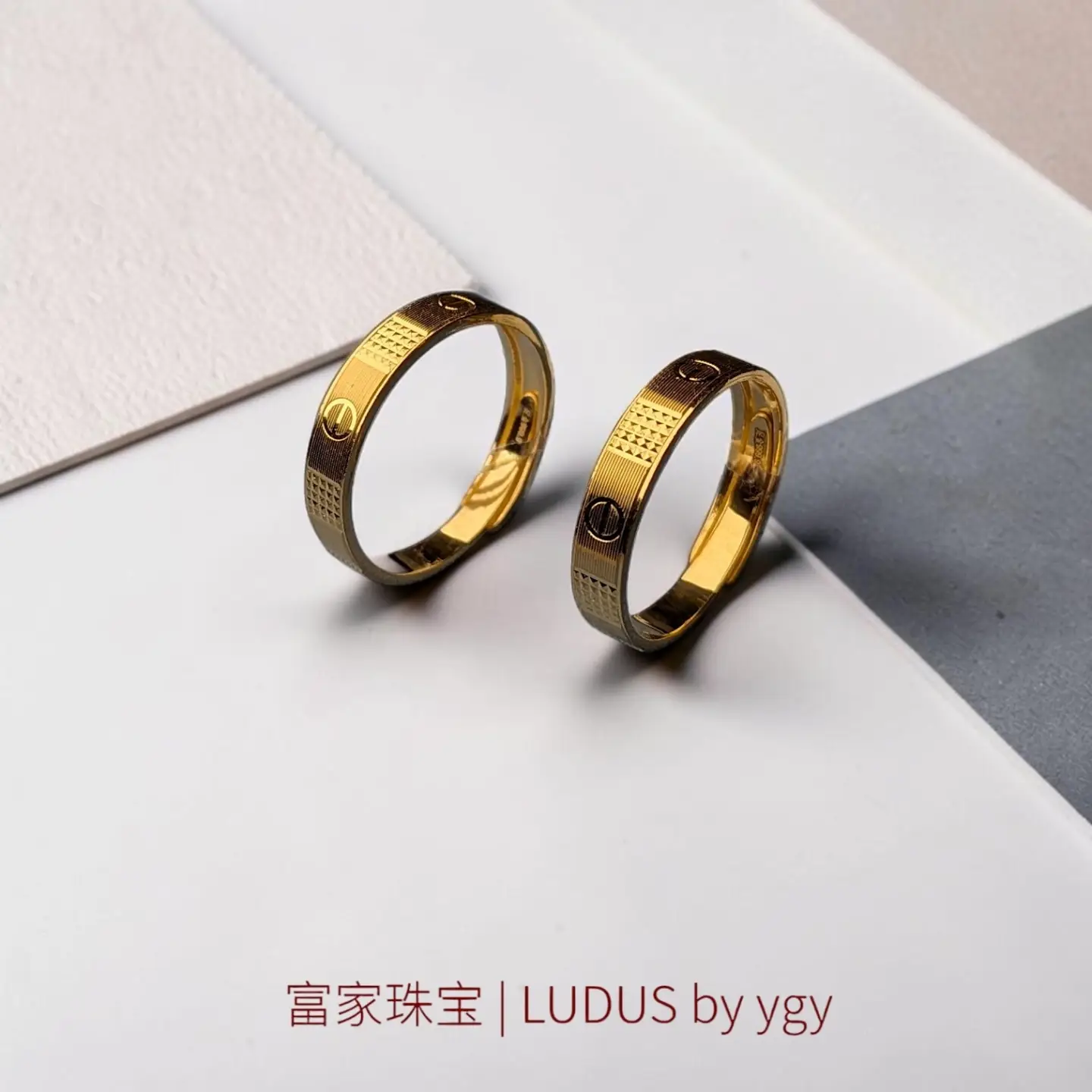 Elegant Geometric Gold Rings